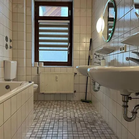 Gemuetliche In Ruhiger Lage *