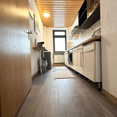 Gemuetliche In Ruhiger Lage 아파트 *